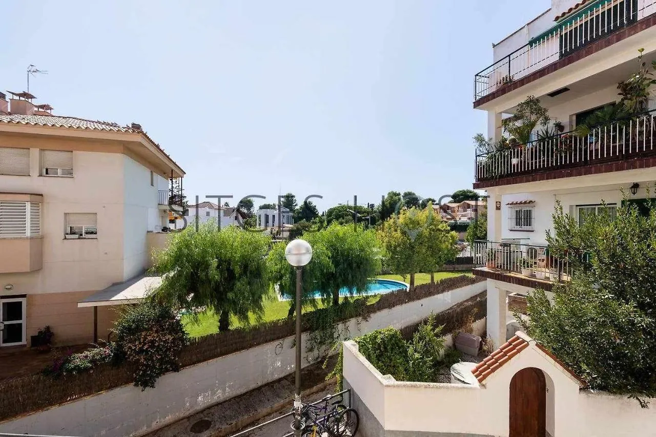 Con Patio Y A 5 Minutos De La Playa Apartamento Sitges Espanha